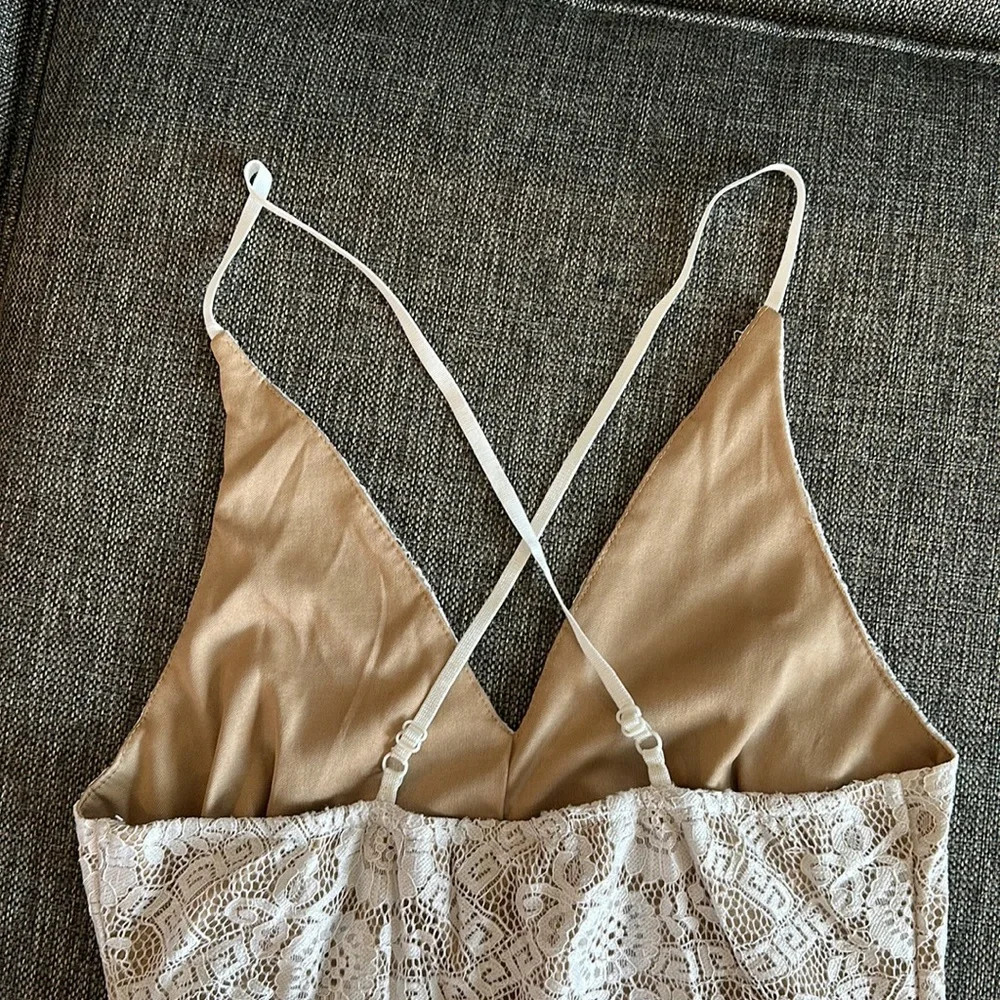 Windsor one piece body suit, lace/tan. Size large. Worn one time. - Picture 5 of 5